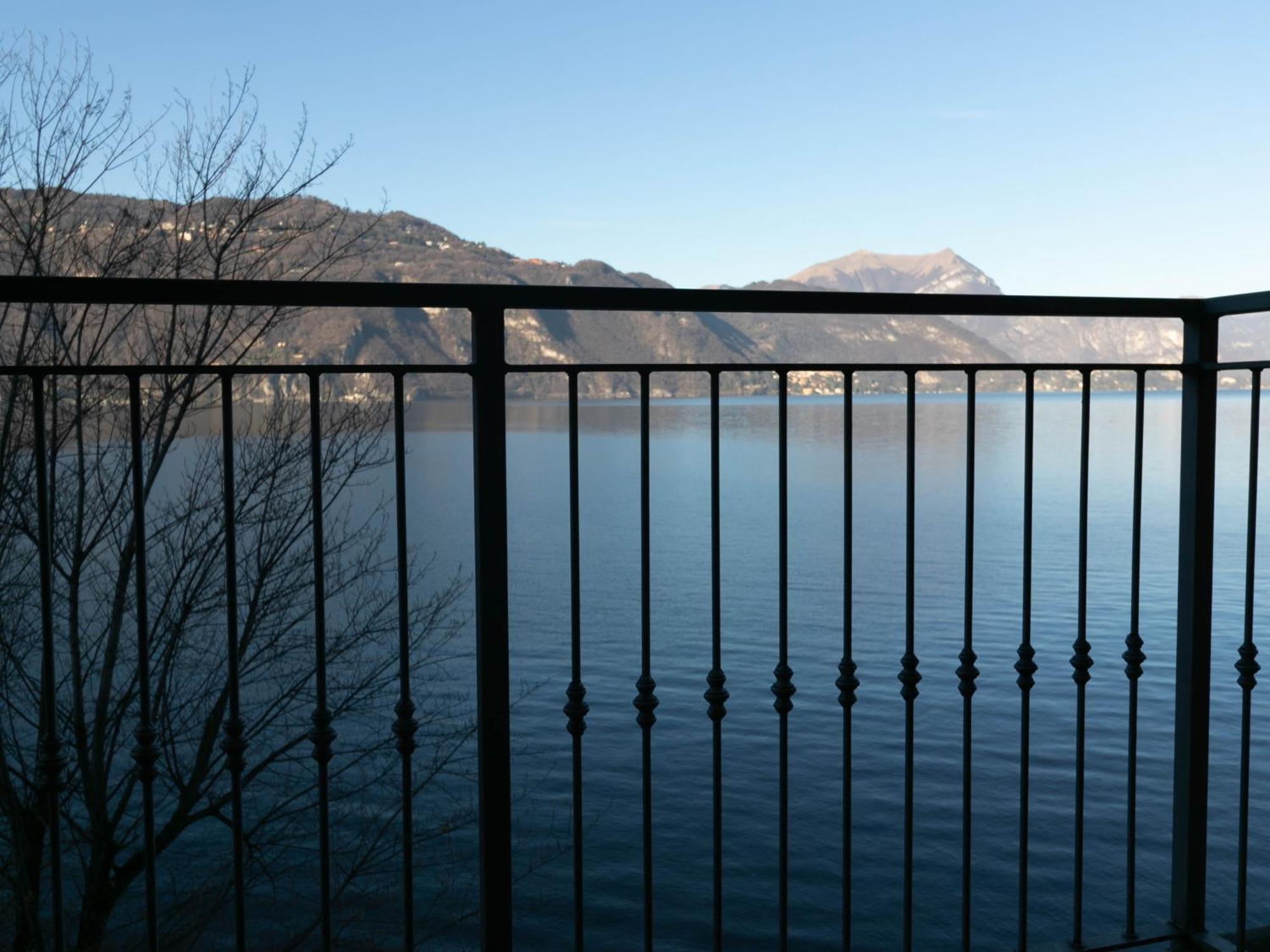 Villa Olcio - Al Lago 曼代洛-德尔拉里奥 外观 照片