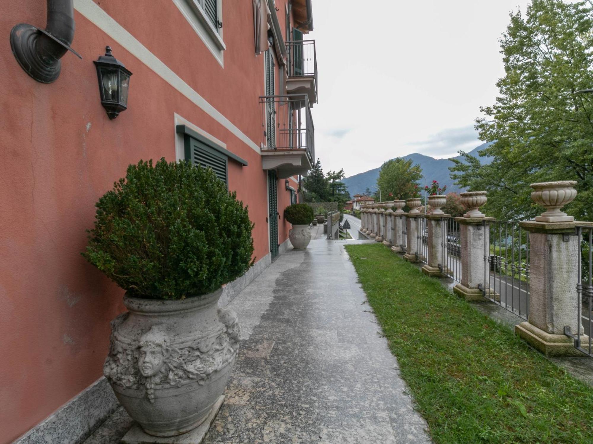 Villa Olcio - Al Lago 曼代洛-德尔拉里奥 外观 照片